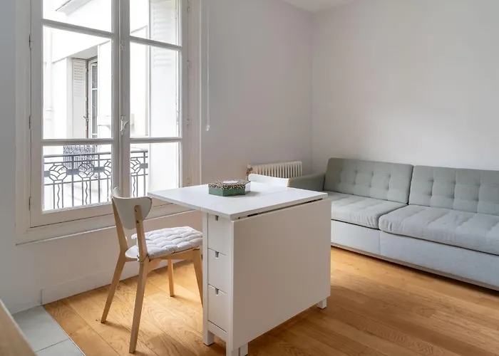 Airy And Stylish 1Bd Flat Ile Saint-Louis