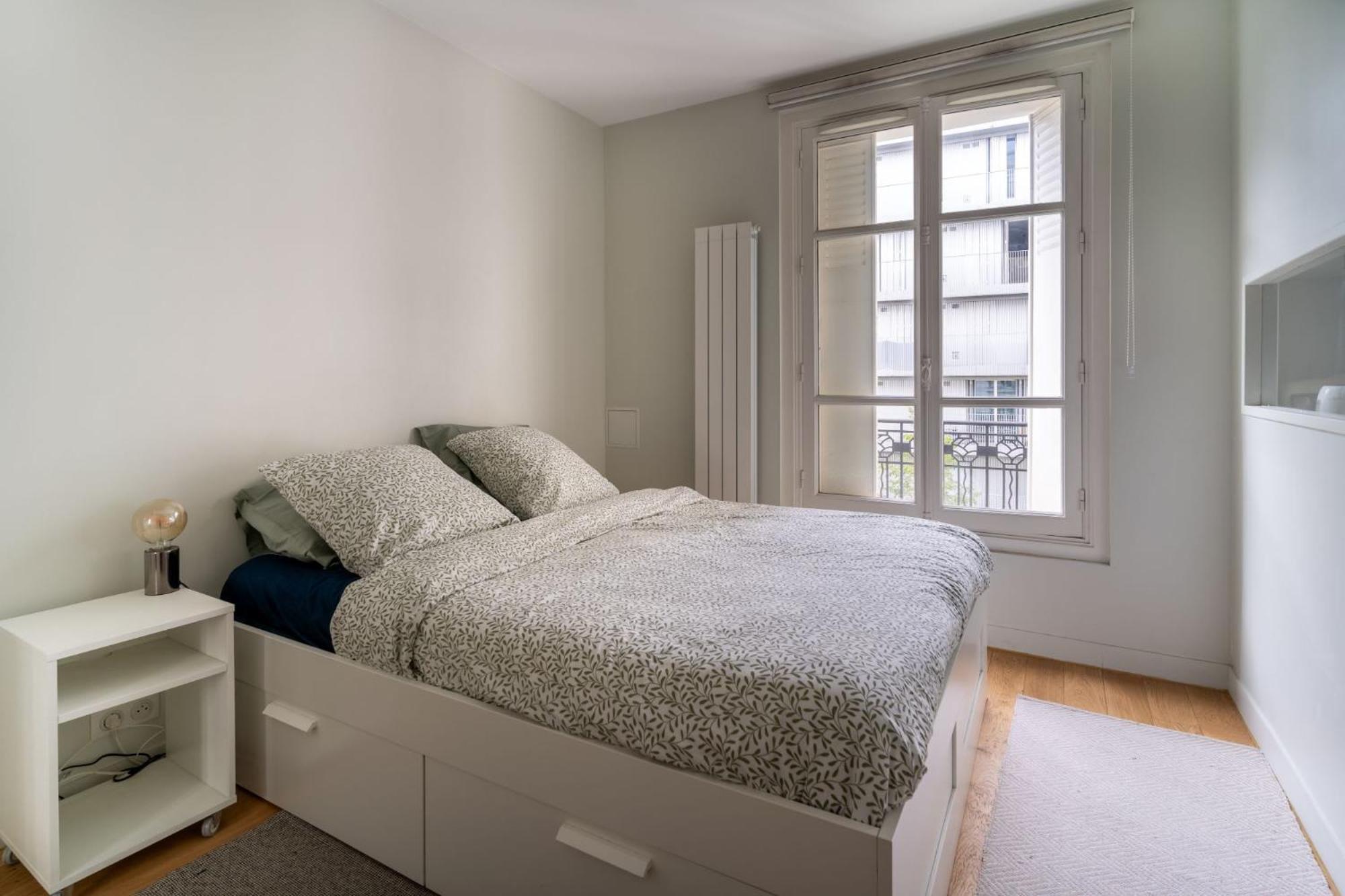 Airy And Stylish 1bd Flat Ile Saint-louis